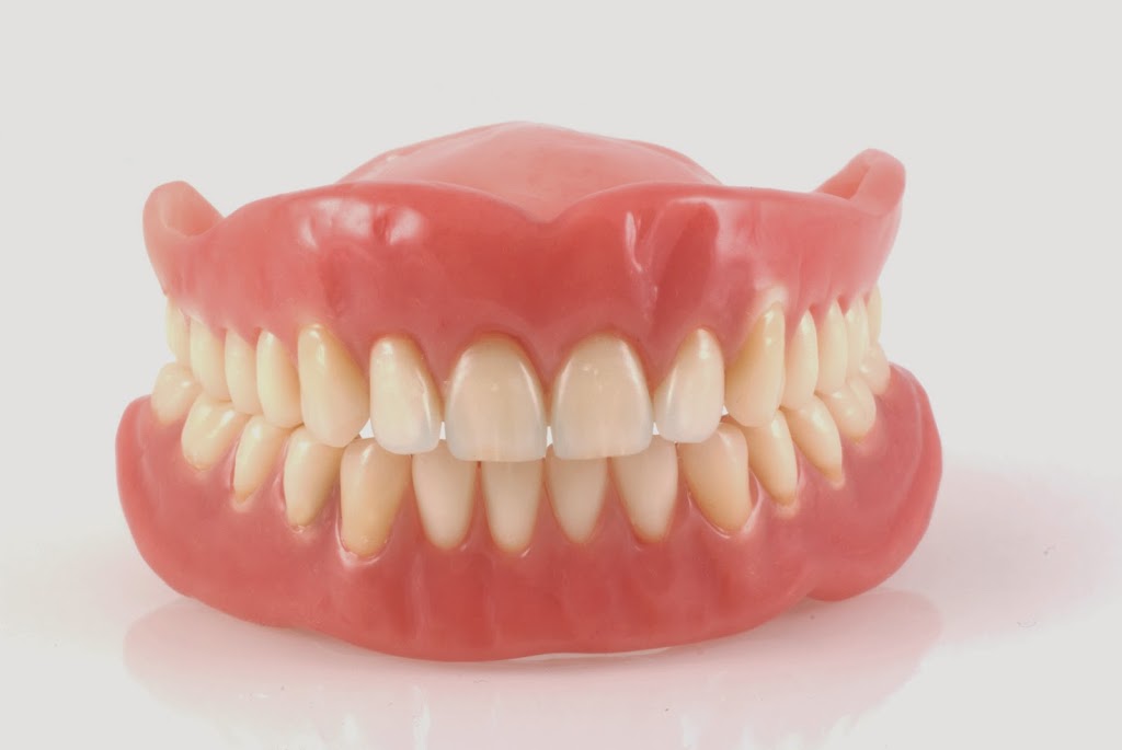 Vaughan City Denture Clinic | 9441 Jane St #118, Maple, ON L6A 4H8, Canada | Phone: (905) 417-5911