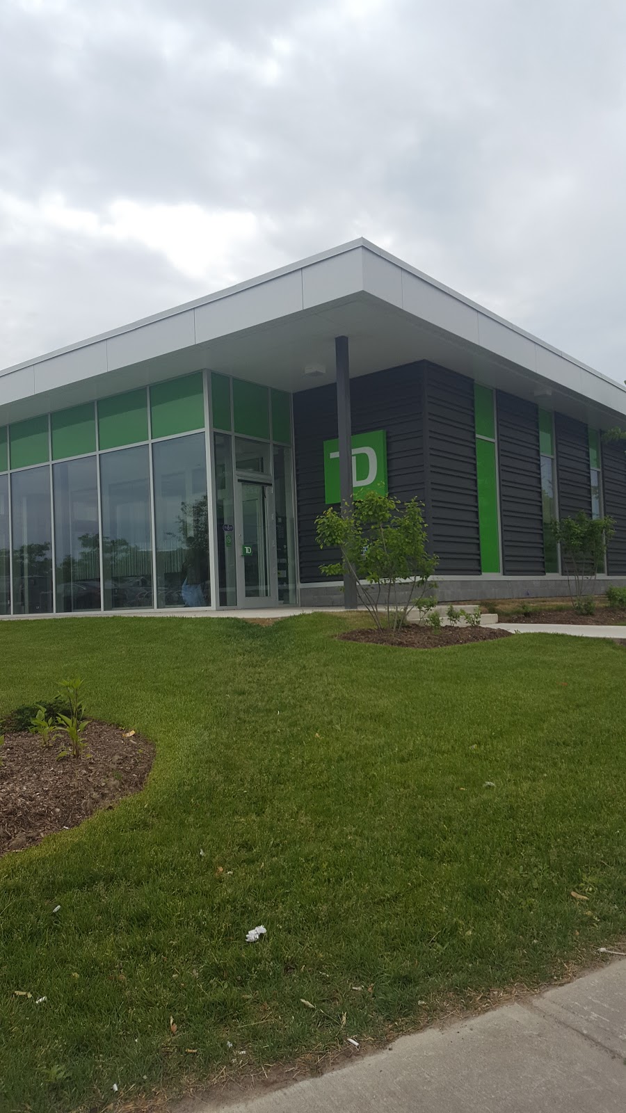 TD Canada Trust Branch and ATM | 2547 Weston Rd, York, ON M9N 2A7, Canada | Phone: (416) 247-8276