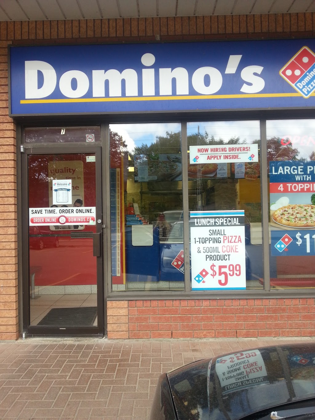 Dominos | 1441 Mosley St Unit #7 & #8, Wasaga Beach, ON L9Z 2B9, Canada | Phone: (705) 429-9994