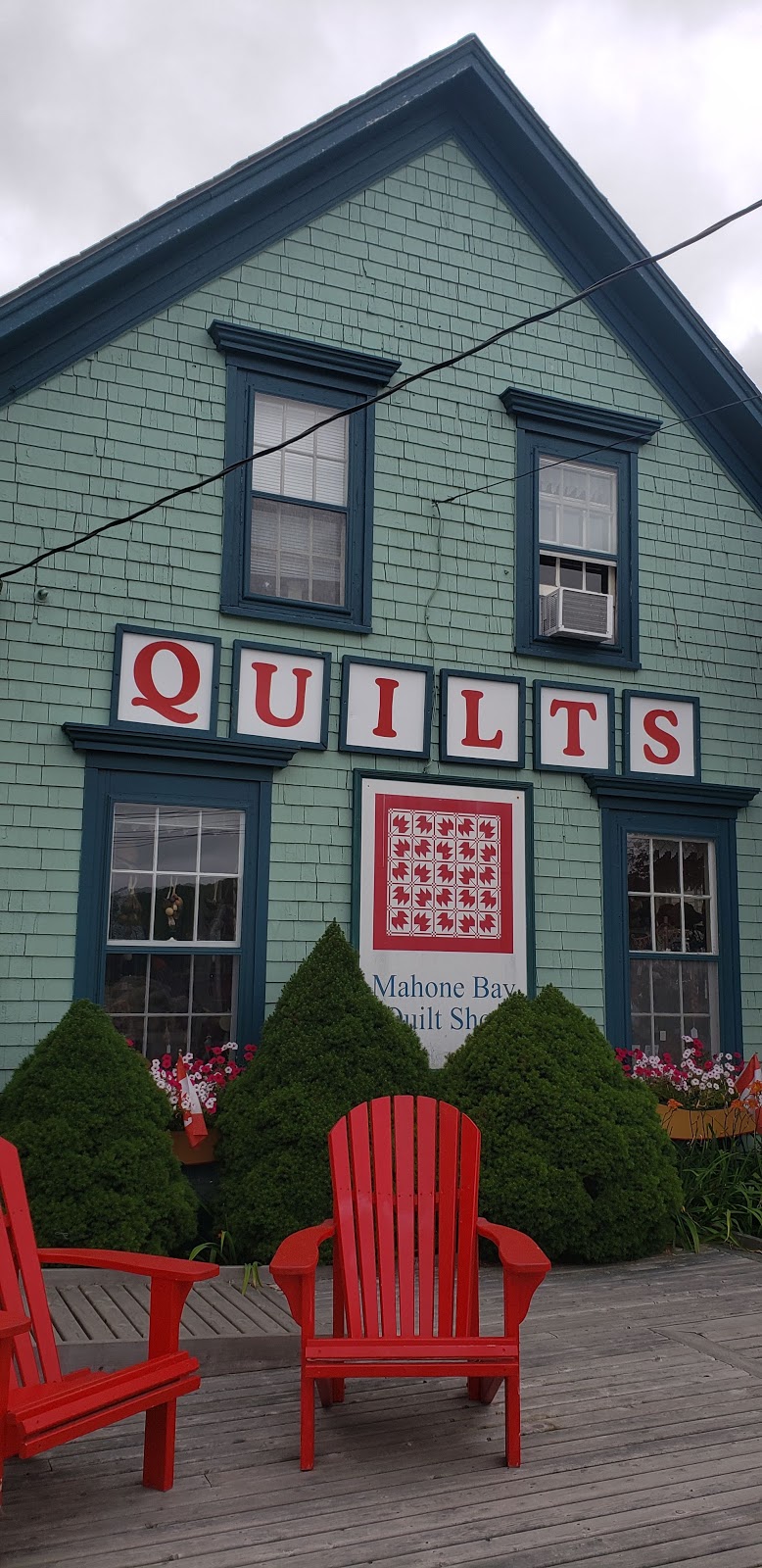 Mahone Bay Quilt Shop | 664 Main St, Mahone Bay, NS B0J 2E0, Canada | Phone: (902) 531-3335