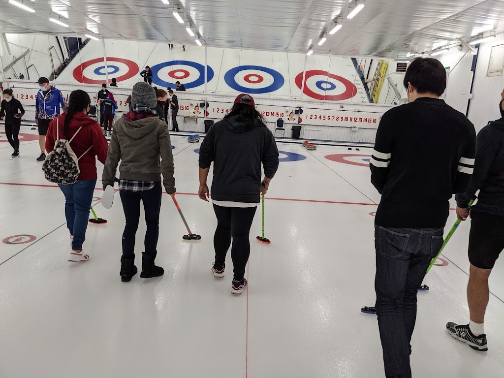 Navy Curling Club | 41 Navy Private, Ottawa, ON K1Y 4J3, Canada | Phone: (613) 236-5103