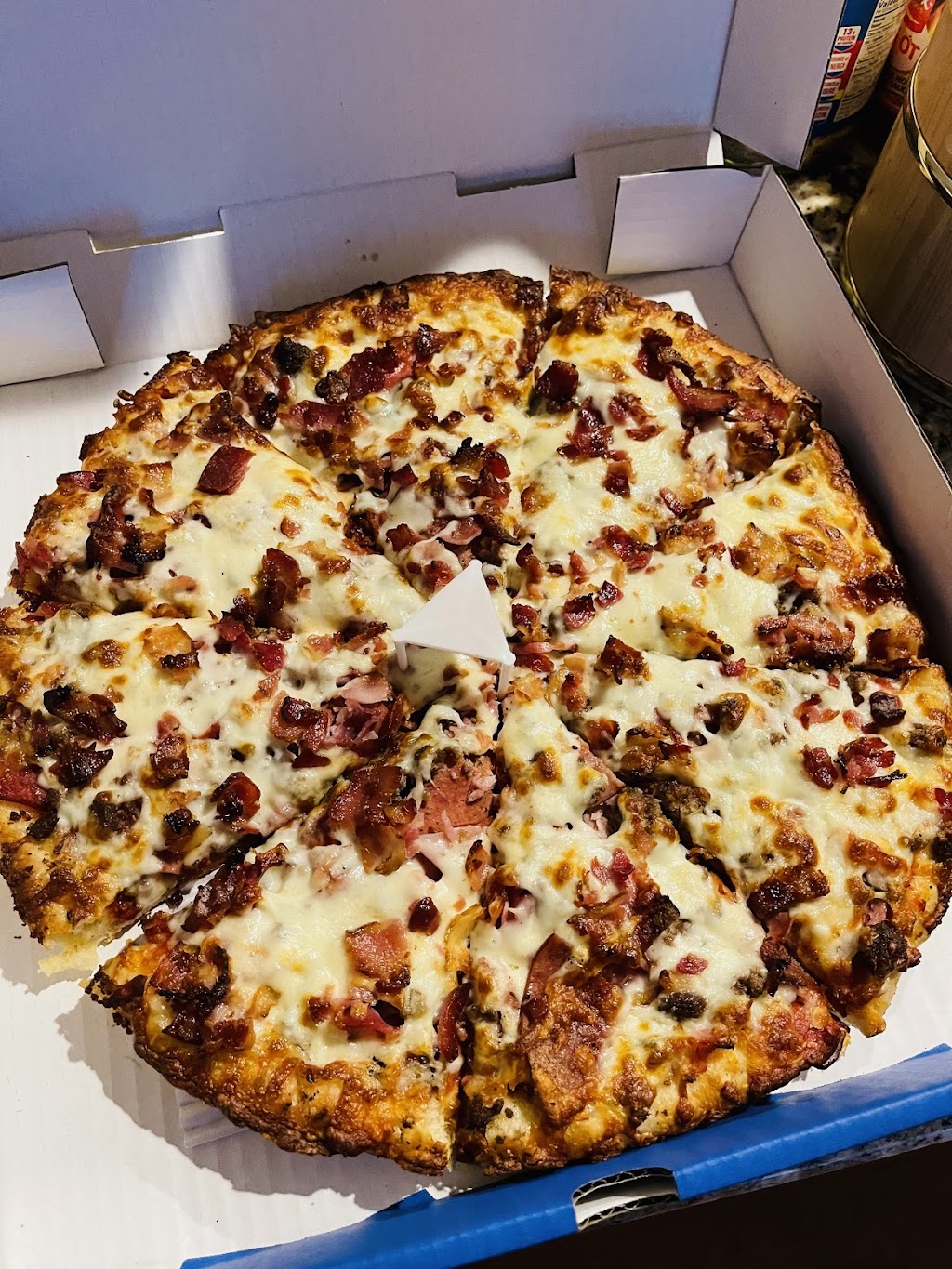 Bow Tie Pizza (Sage Hill) | Common NW #106, 330 Sage Valley Dr NW, Calgary, AB T3R 1T8, Canada | Phone: (403) 299-0000