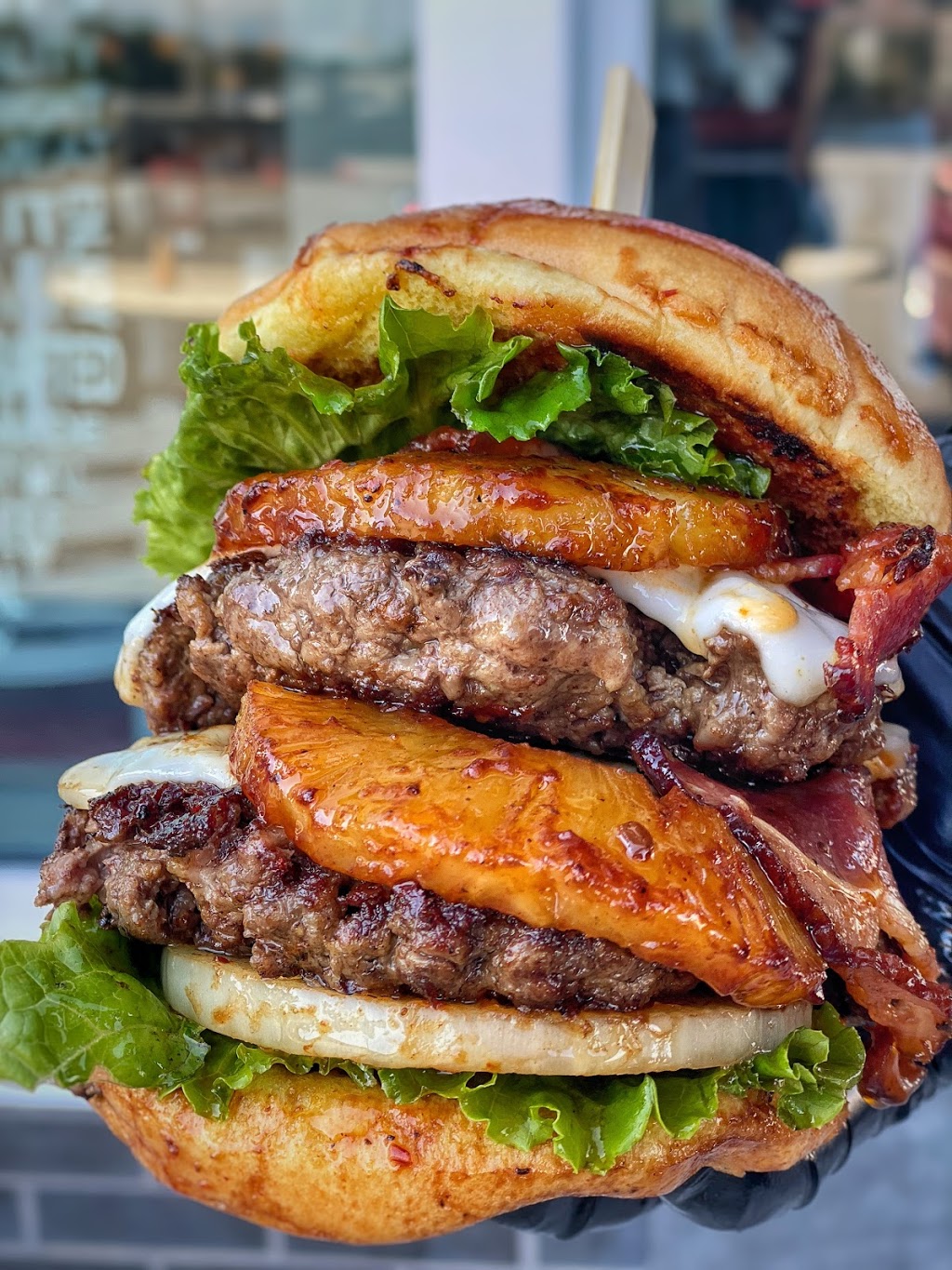 Gladiator Burger & Steak | 5165 Dixie Rd, Mississauga, ON L4W 4G1, Canada | Phone: (905) 858-8777
