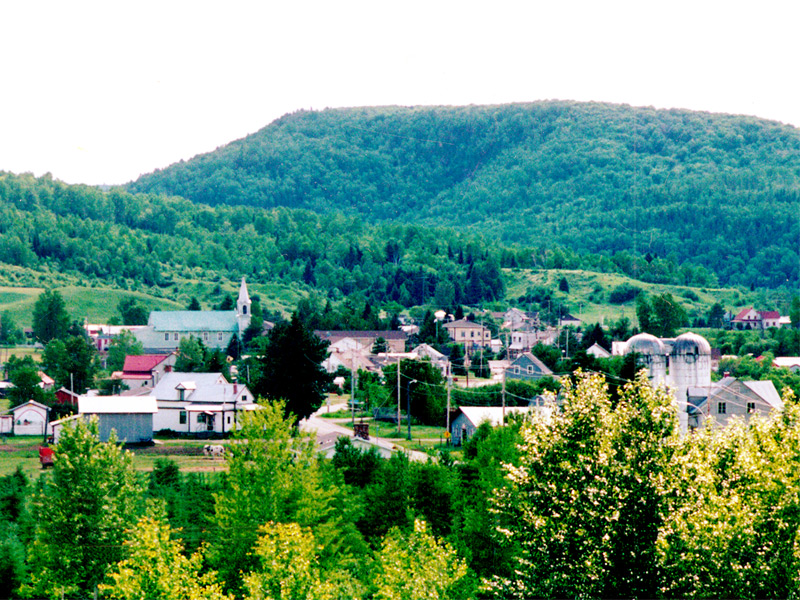 La Maison de Jeanne | 235 Chemin Lejeune, Trois-Rives, QC G0X 2C0, Canada | Phone: (819) 668-7837