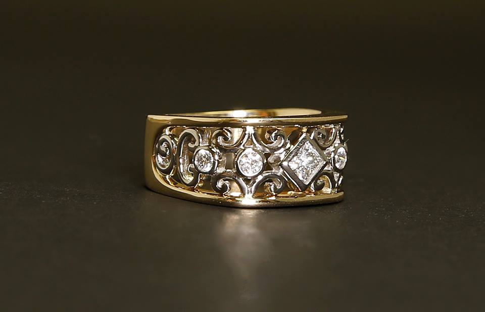 Star-Set Jewellers | 845 Pembroke St E, Pembroke, ON K8A 3M3, Canada | Phone: (613) 735-7111