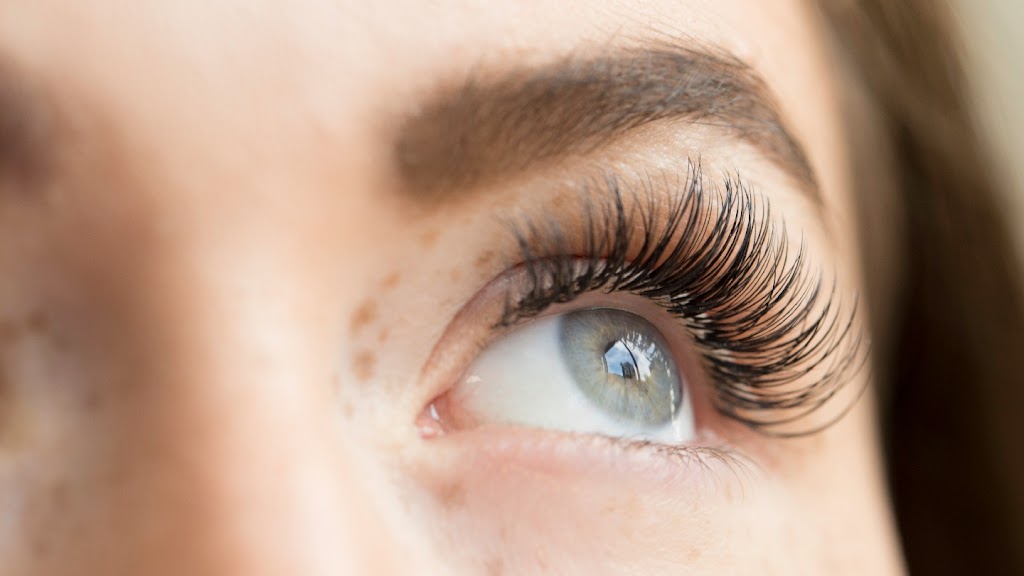 LashMie Eyelash Extensions | 3010 Boundary Rd, Burnaby, BC V5M 4A1, Canada | Phone: (604) 724-5848