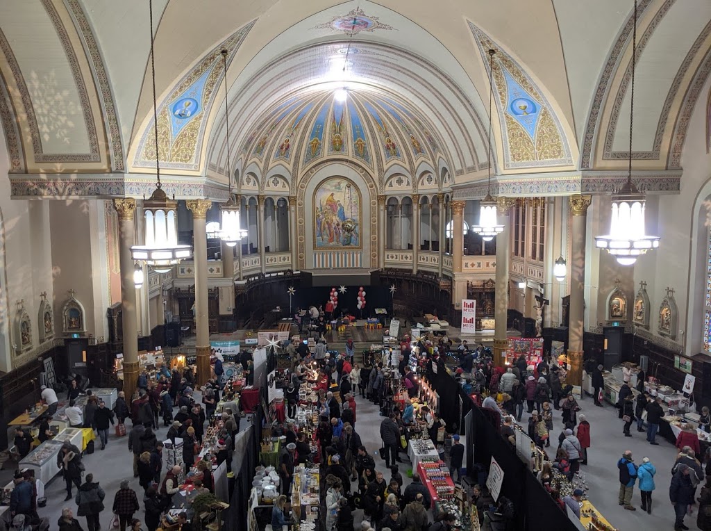 Centre Notre Dame (Église Notre-Dame) | 280 Rue Principale, Granby, QC J2G 2W3, Canada | Phone: (450) 361-6081