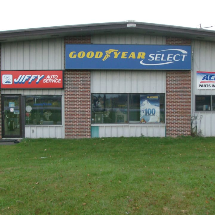Expert Tire Auto and Truck Certified Service | 6749 ON-62, Belleville, ON K8N 0L9, Canada | Phone: (613) 966-7799