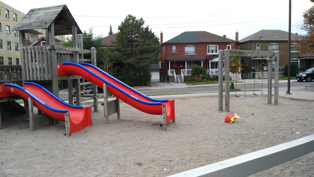 Cy Townsend Park | 455 Winona Dr, York, ON M6C 2P7, Canada
