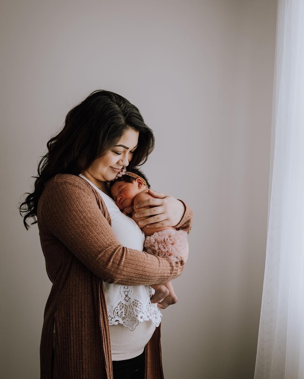 YEG Newborn Photographer | 3536 McLay Crescent NW, Edmonton, AB T6R 0C4, Canada | Phone: (780) 265-4830