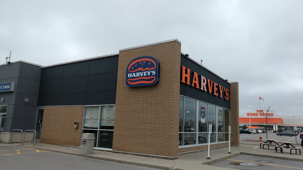 Harveys | 17860 Yonge St, Newmarket, ON L3Y 8Z3, Canada | Phone: (905) 898-3987