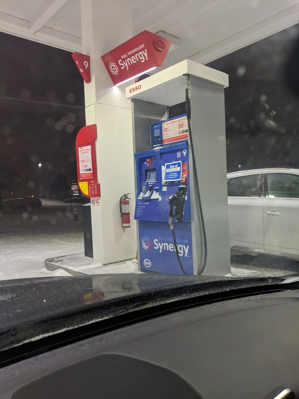 Esso | 3010 16th Ave, Markham, ON L3R 0S3, Canada | Phone: (905) 887-9824