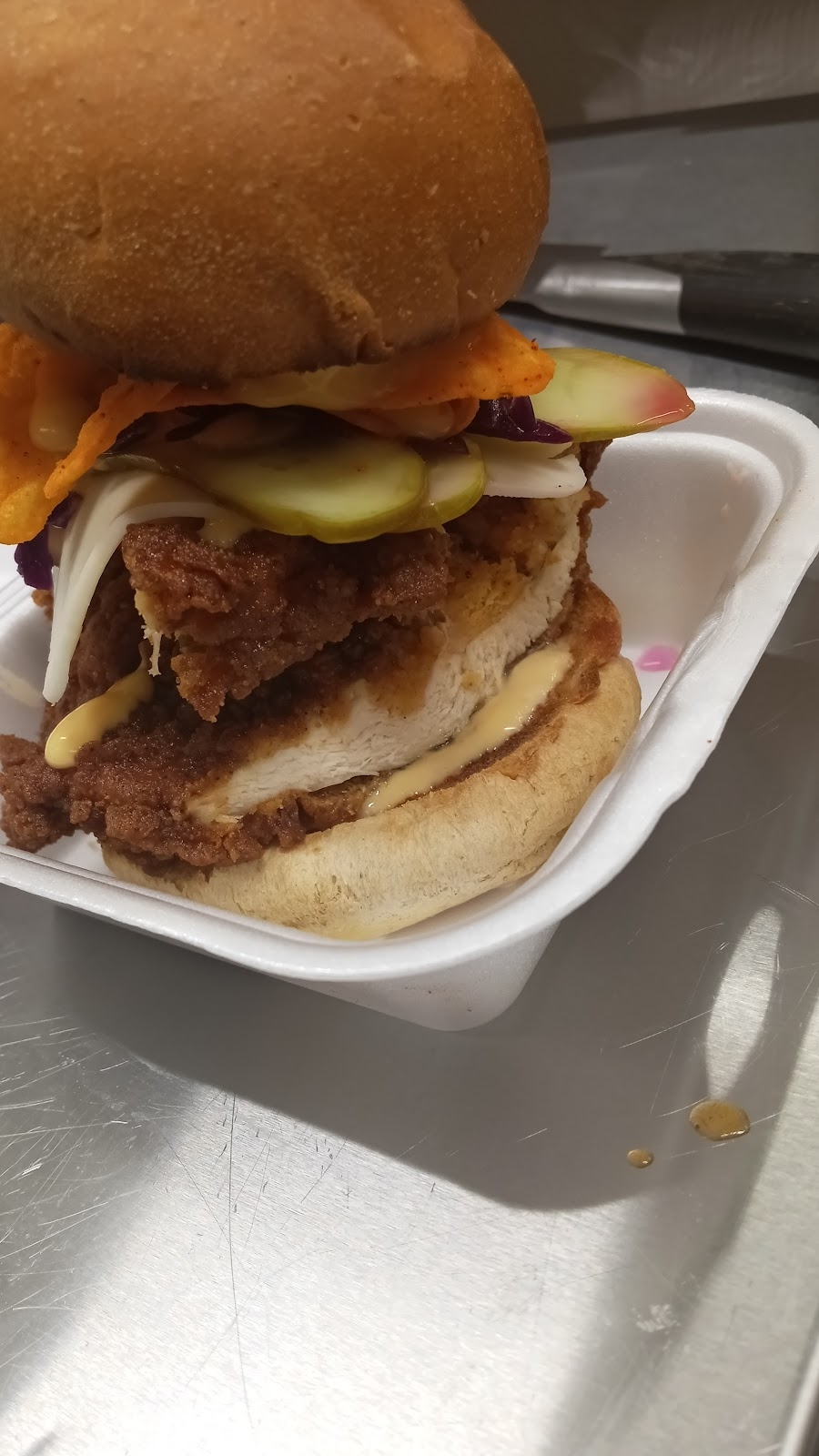 Poulet frit les 2 frères | 1300 Rue Jacques-Cartier S, Saint-Jean-sur-Richelieu, QC J3B 6Y8, Canada | Phone: (450) 515-2515