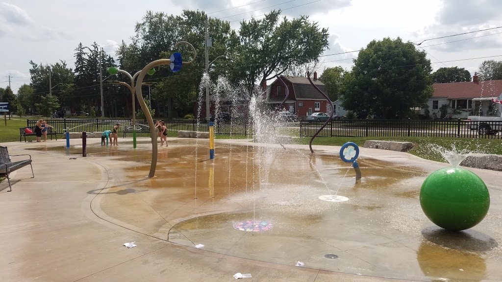 Splash Pad | 1-41 Bruce St, Stratford, ON N5A 4A2, Canada