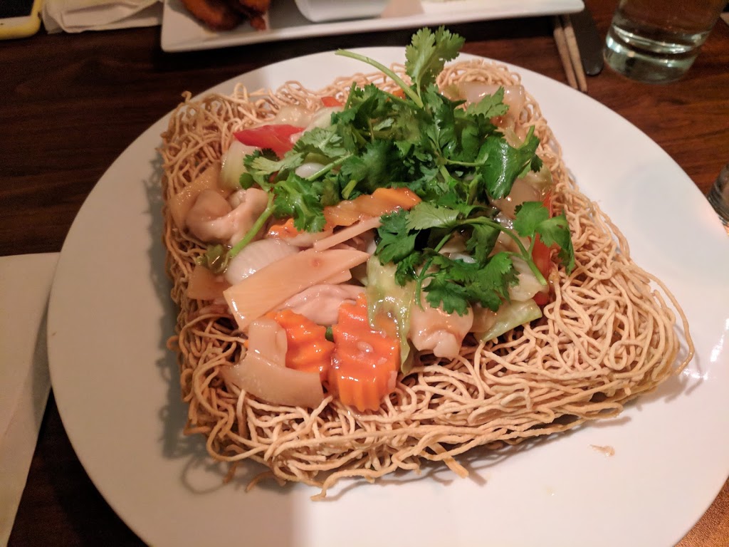 Restaurant Une nuit à Bangkok | 5076 Rue de Bellechasse, Montréal, QC H1T 2A2, Canada | Phone: (514) 543-5444