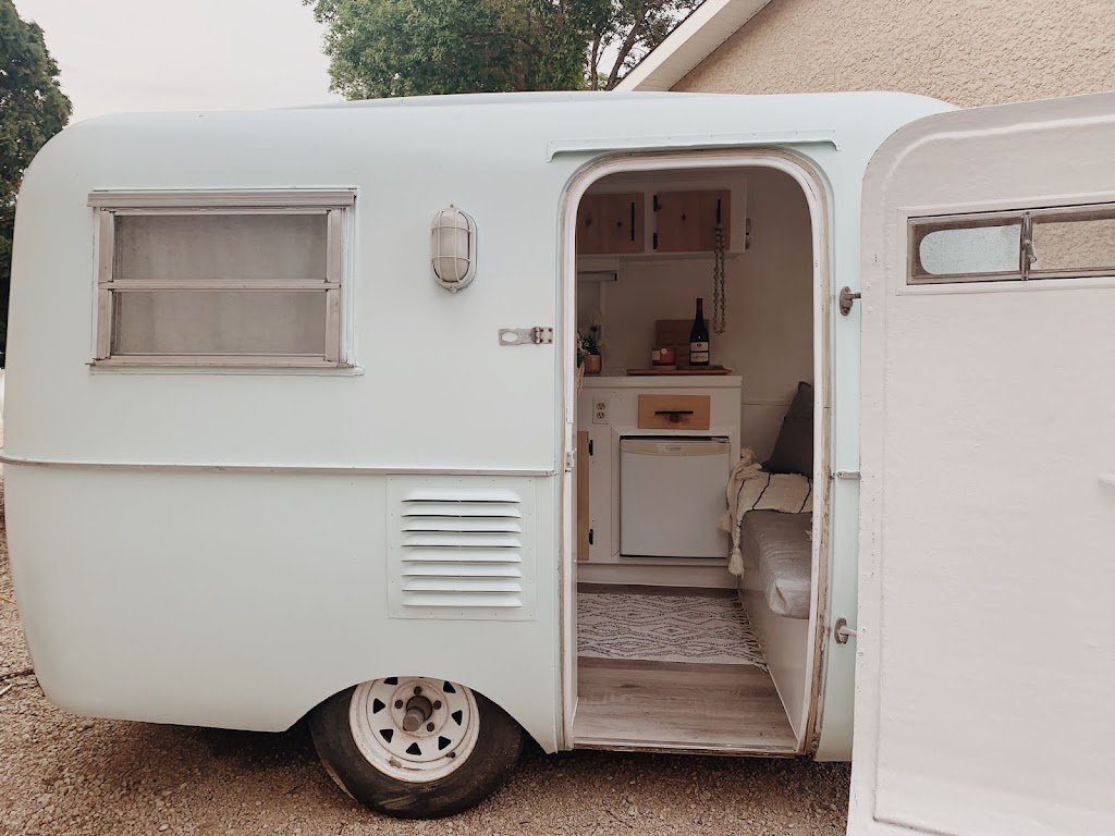 My Little Boler | 1480 Springfield Rd, Winnipeg, MB R2C 2Z2, Canada | Phone: (204) 294-1655