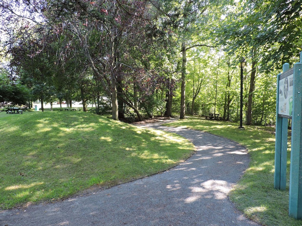 Parc Antonio-Lemaire | 155 Rue Valois, Drummondville, QC J2C, Canada