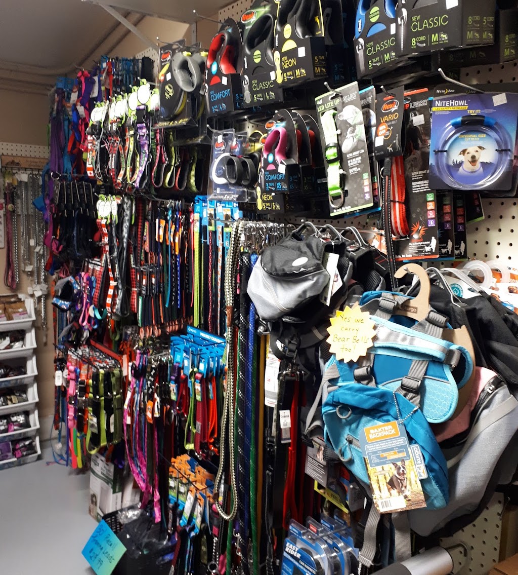 Peninsula Pet Supplies | 2826 Hwy 6, Lions Head, ON N0H 1W0, Canada | Phone: (226) 668-4960