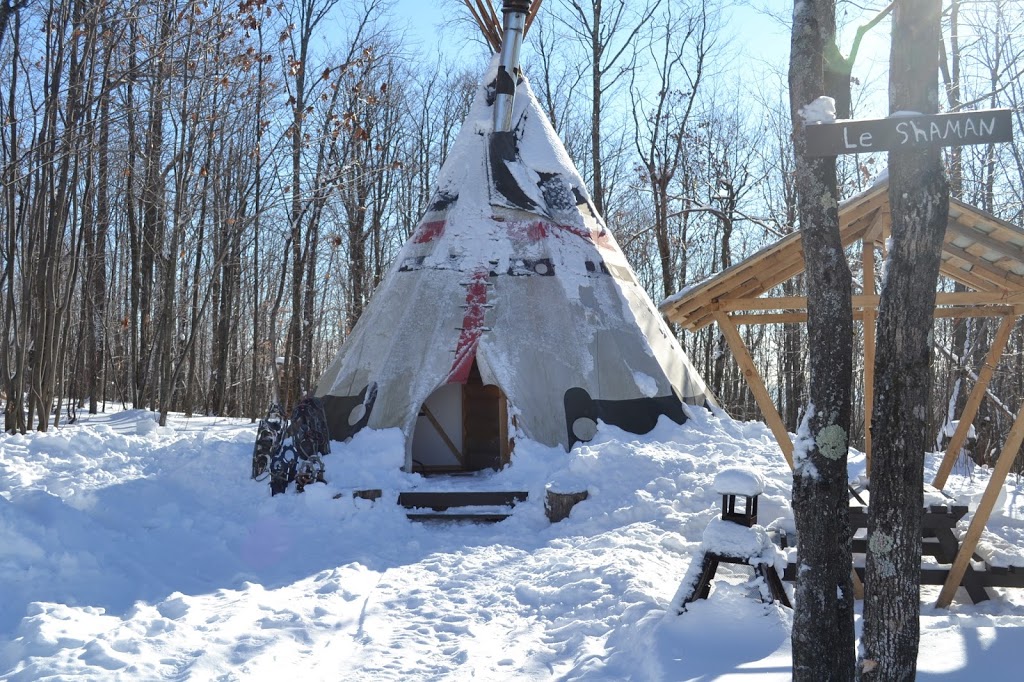 Tipis summit | 1560 Rue de la Petite Forge, saint-felix-de-valois, QC J0K, Canada, Saint-Félix-de-Valois, QC J0K 2M0, Canada | Phone: (450) 889-8810