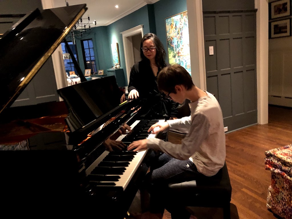 Hannah Greiner Piano | 31 Lighthouse St, Whitby, ON L1N 9R9, Canada | Phone: (647) 966-0937