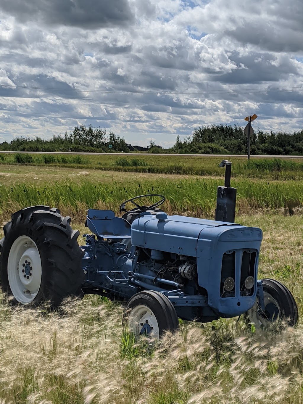 Agriterra Equipment Waskatenau | 19372 Township Rd 592, Waskatenau, AB T0A 3P0, Canada | Phone: (780) 358-2287