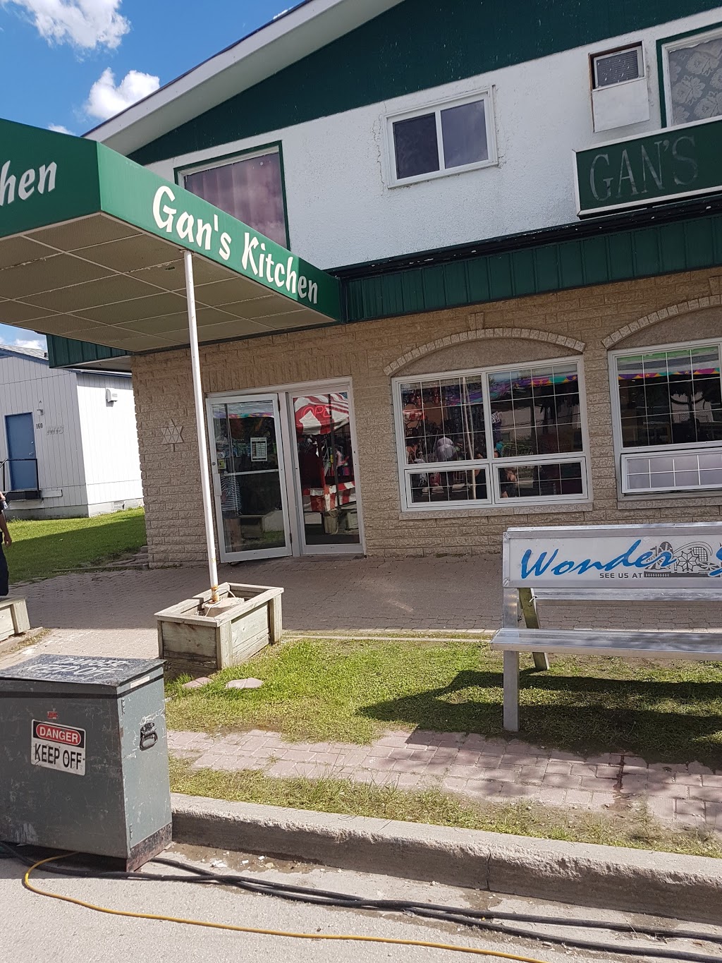 Gans Kitchen | 154 Main St, Niverville, MB R0A 1E0, Canada | Phone: (204) 388-6904