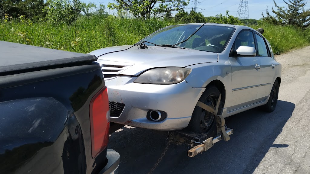AKR Scrap Car Removal Pickering | 705 Kingston Rd #37, Pickering, ON L1V 6K3, Canada | Phone: (289) 482-0251