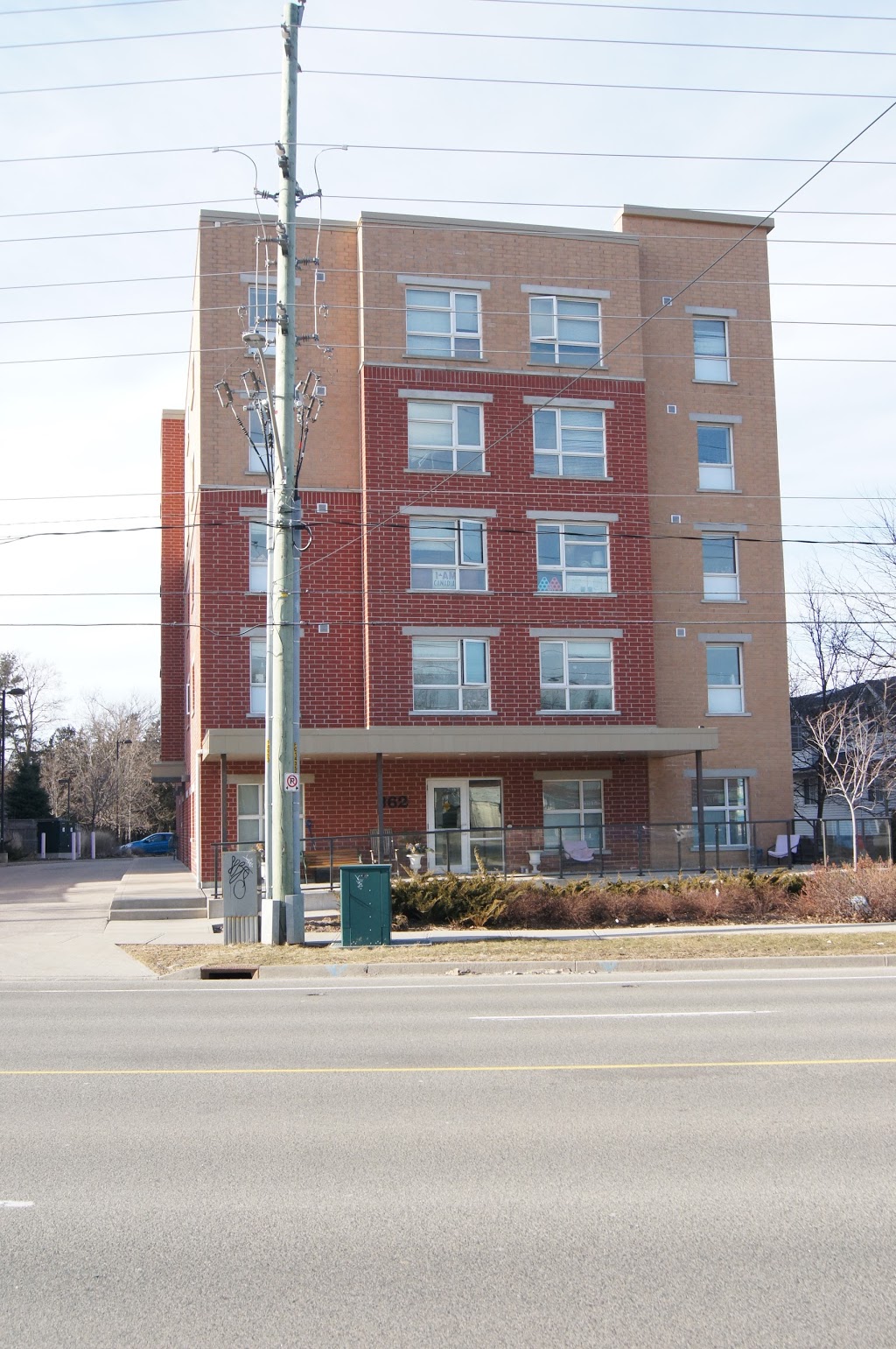 Supportive Housing Of Waterloo | 362 Erb St W, Waterloo, ON N2L 1W6, Canada | Phone: (519) 886-8200