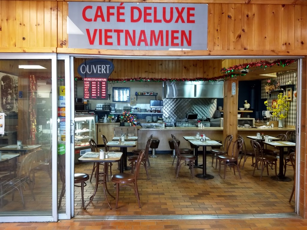 Café Deluxe Vietnamien | 2227 Rue King Ouest, Sherbrooke, QC J1J 2G2, Canada | Phone: (819) 564-1386