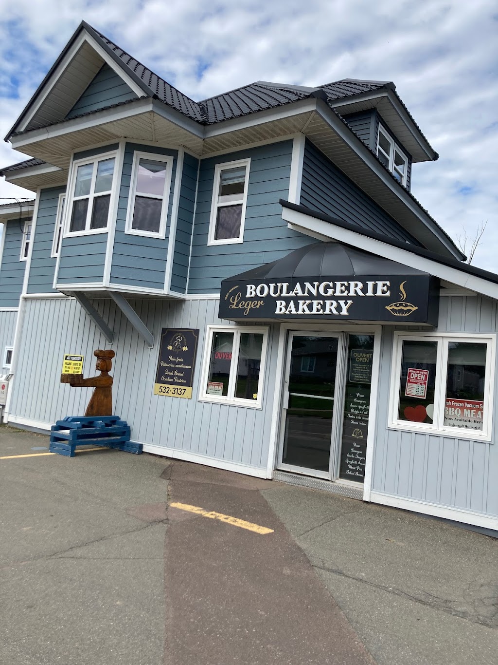 La Boulangerie Leger Bakery | 482 Main St, Shediac, NB E4P 2G9, Canada | Phone: (506) 532-3137