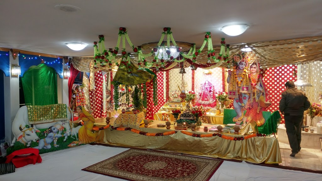 Bhameshwari temple | 7984 123rd St, Surrey, BC V3W 3V4, Canada | Phone: (604) 572-0406