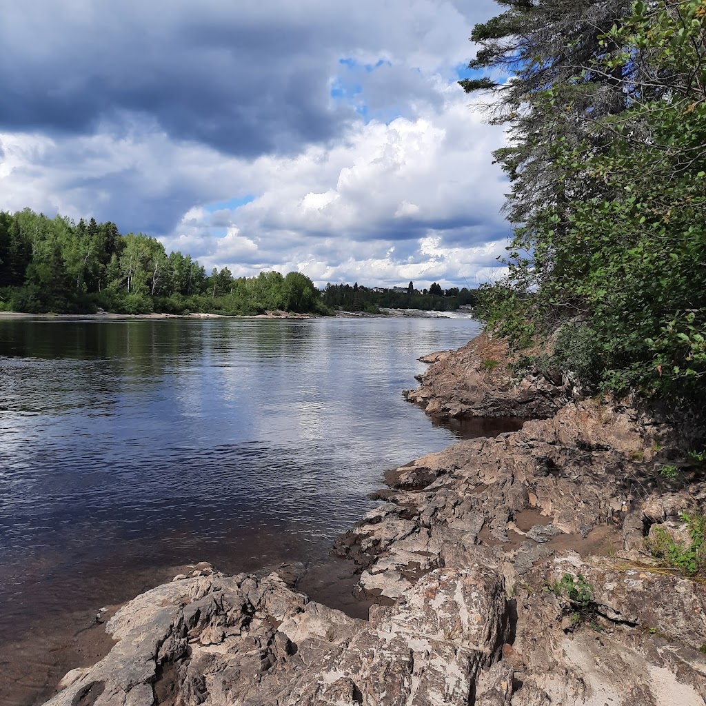 Camping Des Chutes - Dolbeau-Mistassini | 44 Bd Panoramique, Dolbeau-Mistassini, QC G8L 5G9, Canada | Phone: (418) 276-5675