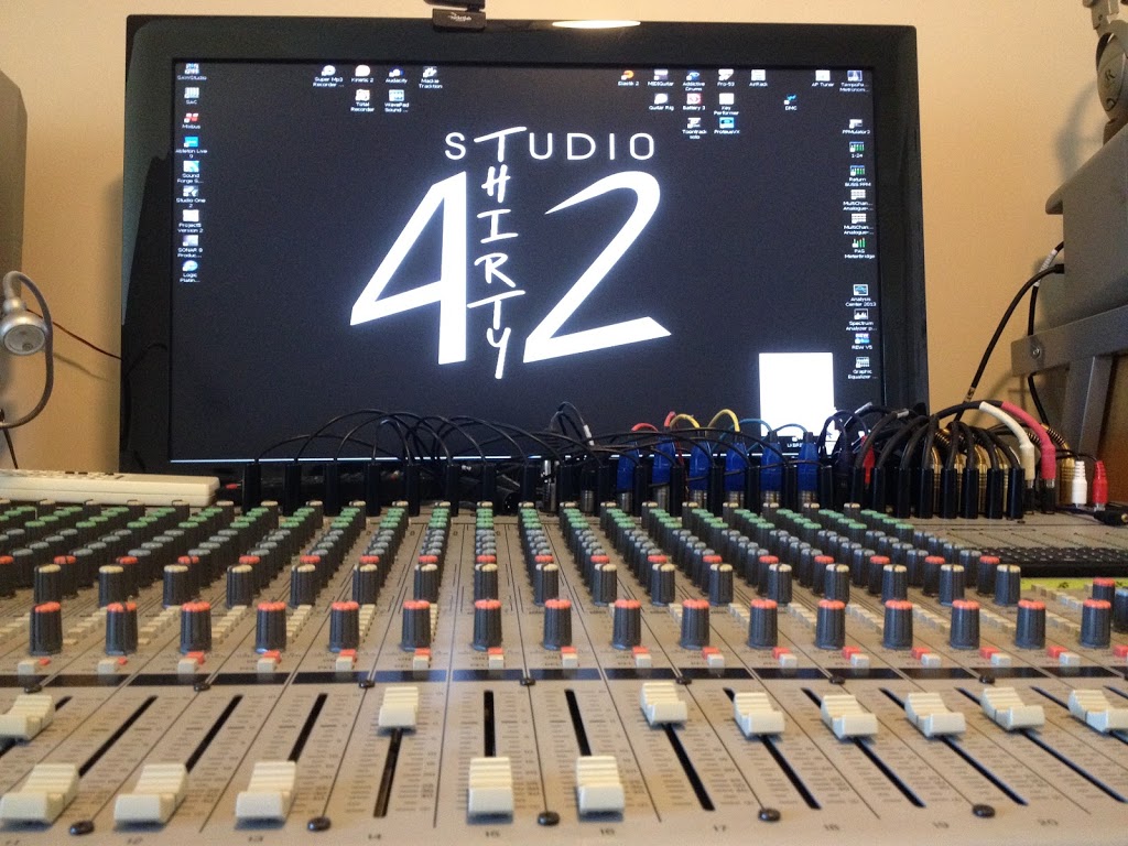 Studio 4Thirty2 | 1320 Westover Rd, Millgrove, ON L0R 1V0, Canada | Phone: (416) 855-0918