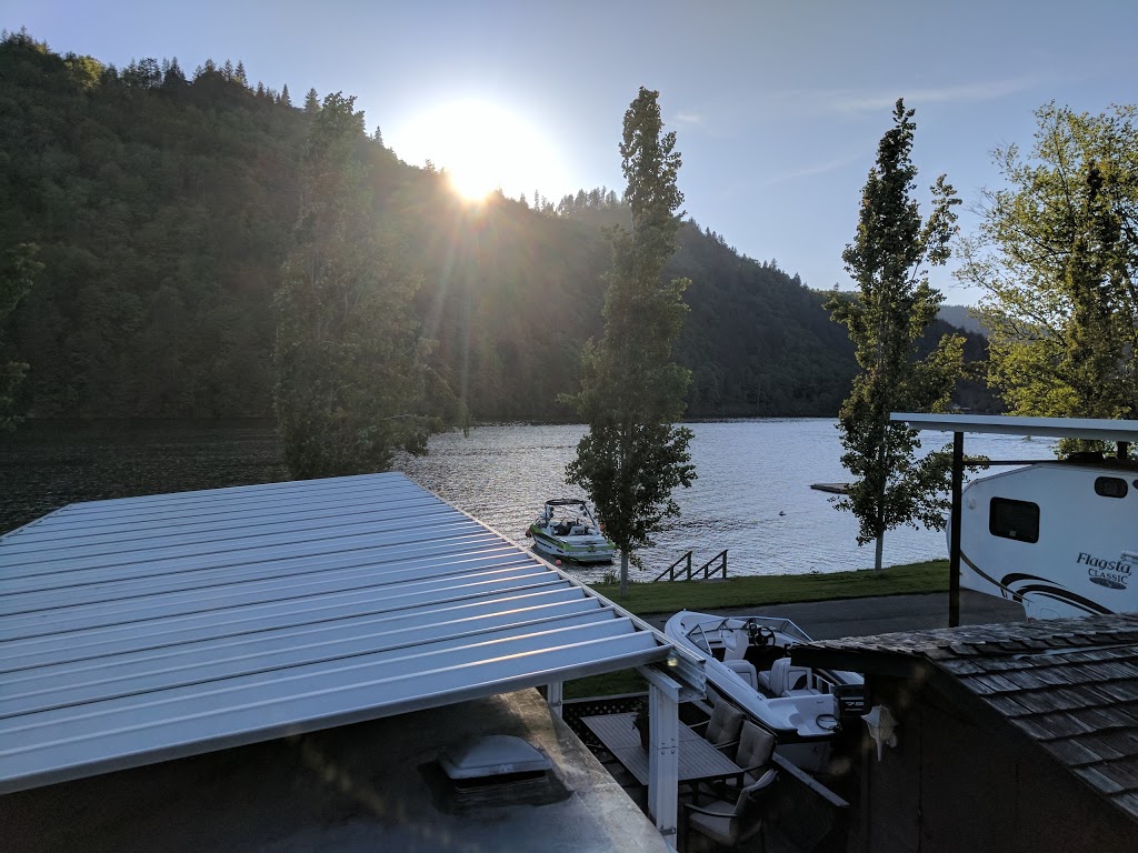 Swans Point Resort & Trailer Park | 9341 Shook St, Mission, BC V2V 5M2, Canada | Phone: (604) 826-2328