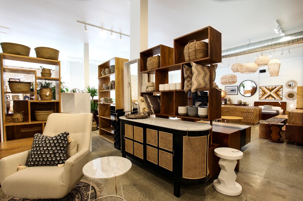 Monarch Furnishings | 1120 Hillside Ave, Victoria, BC V8T 2A7, Canada | Phone: (250) 590-3955