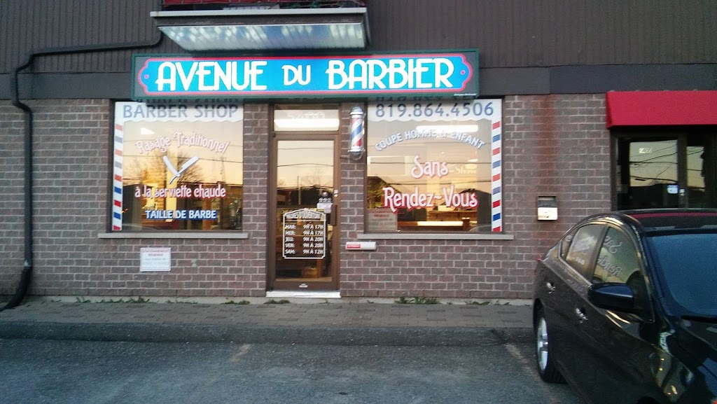 Avenue Du Barbier | 5400 Rue du Président-Kennedy, Sherbrooke, QC J1N 2P7, Canada | Phone: (819) 864-4506