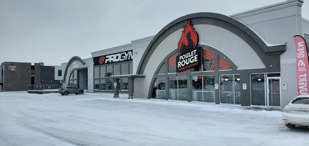 Poulet Rouge Boul. Bourque | 4796 Boul Bourque, Sherbrooke, QC J1N 2A7, Canada | Phone: (819) 791-4188