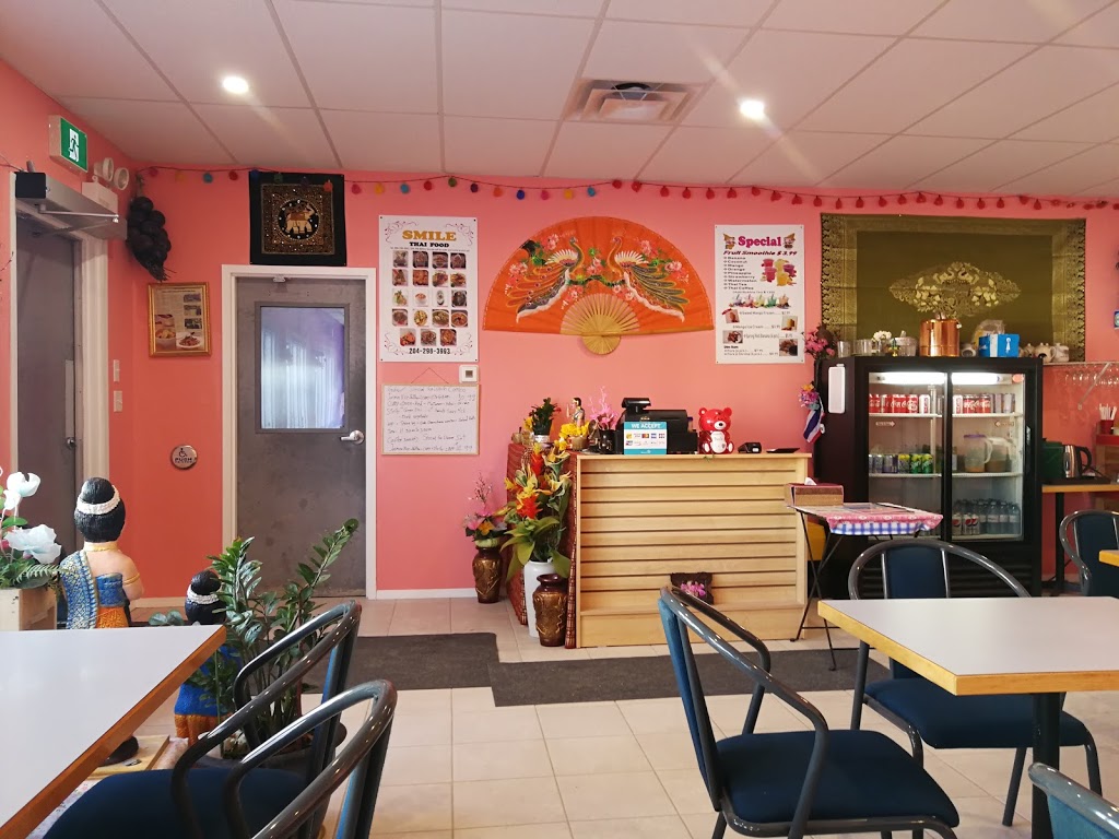 Smile Thai Restaurant | 76 1 Ave, Gimli, MB R0C 1B0, Canada | Phone: (204) 298-3993