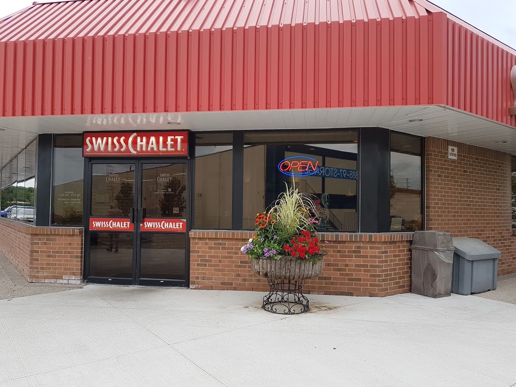 Swiss Chalet Rotisserie & Grill | 50 Market Dr, Milton, ON L9T 3H5, Canada | Phone: (905) 876-3313