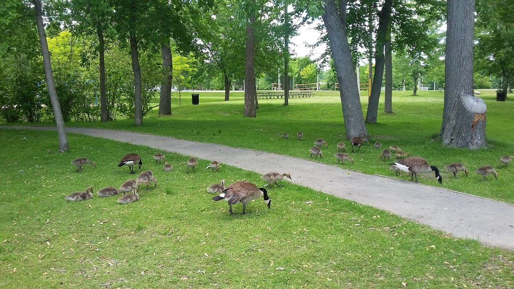 Parc Charbonneau | Rue Charbonneau, Rosemère, QC J7A 1G1, Canada | Phone: (450) 621-3500