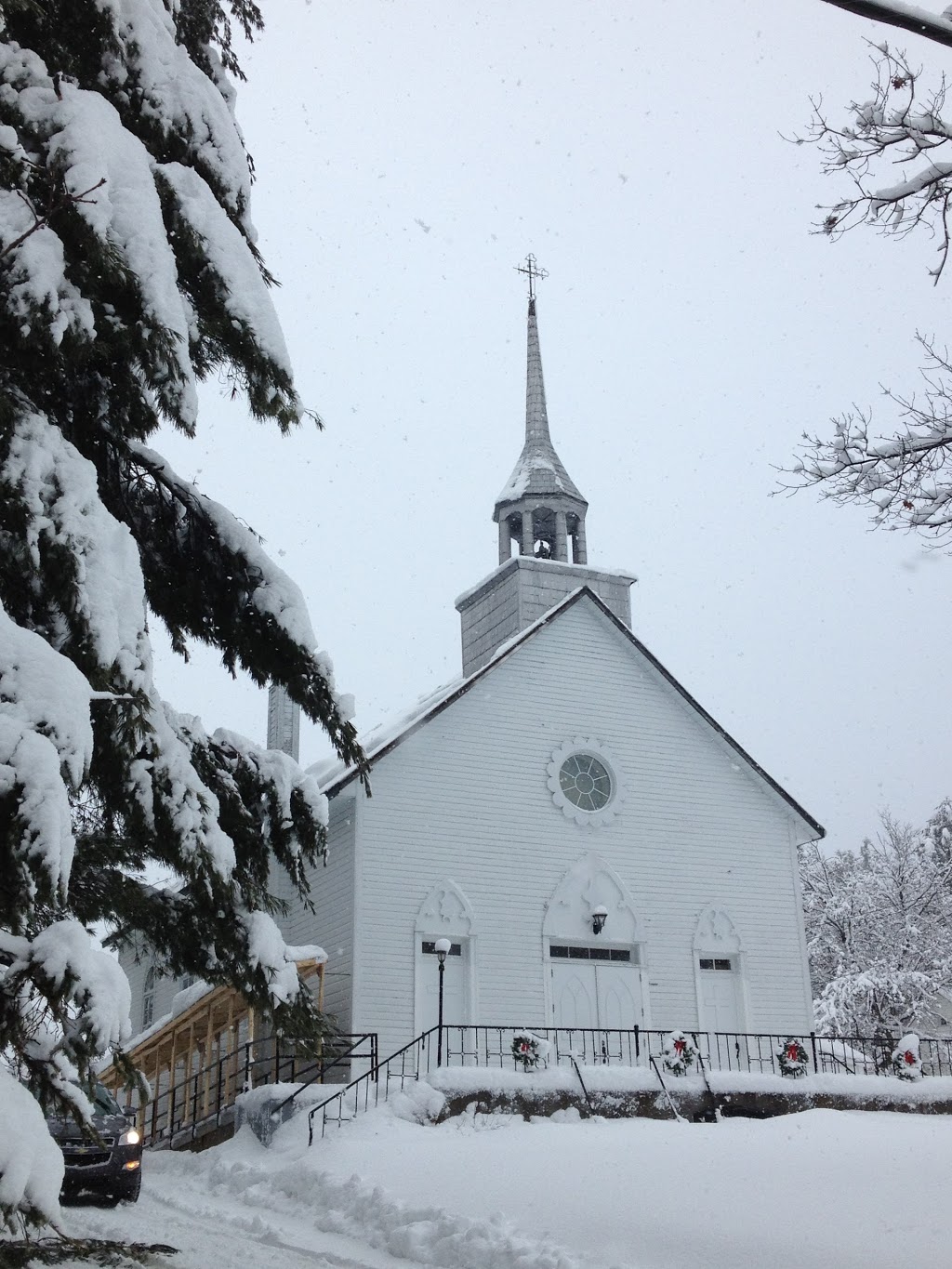 Église Ste-Elisabeth | 47 Chemin Sainte - Élisabeth, Cantley, QC J8V 3E8, Canada | Phone: (819) 827-2004