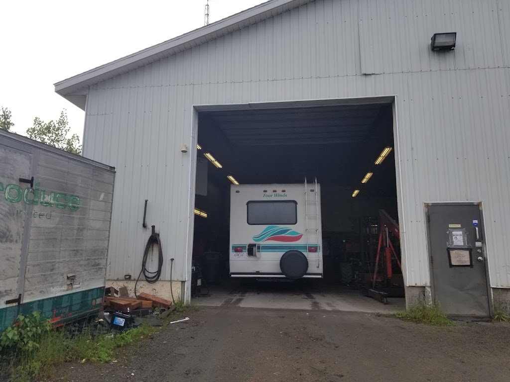 EBM Truck & Trailer | 9 Estates Rd, Lower Sackville, NS B4C 3Z2, Canada | Phone: (902) 864-5167