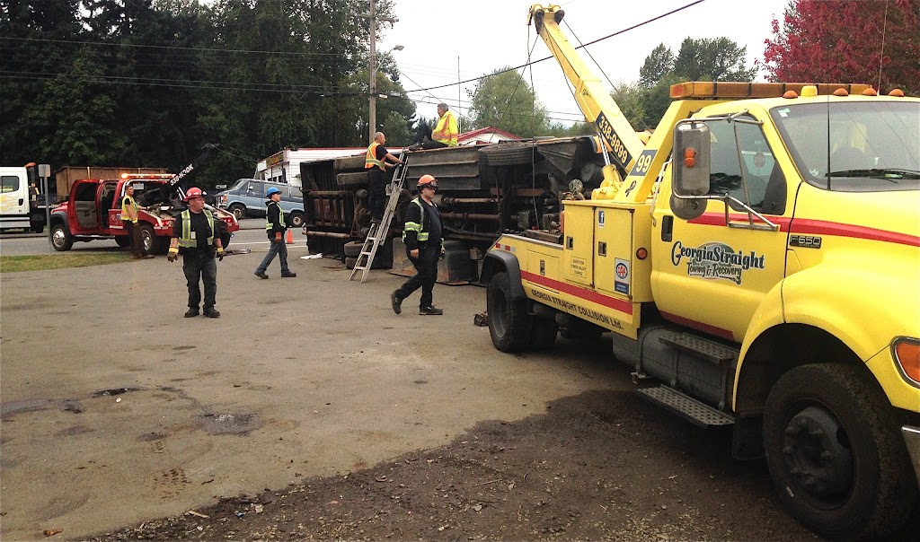 Georgia Straight Towing & Recovery | 2431 Cousins Ave, Courtenay, BC V9N 3N6, Canada | Phone: (250) 338-9899