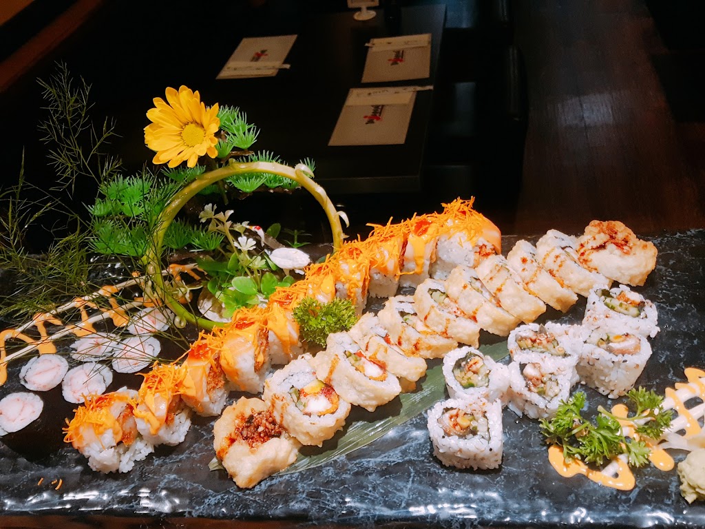 INJapan Japanese Restaurant | 124 Atlantic Ave, Toronto, ON M6K 1X9, Canada | Phone: (416) 516-4648