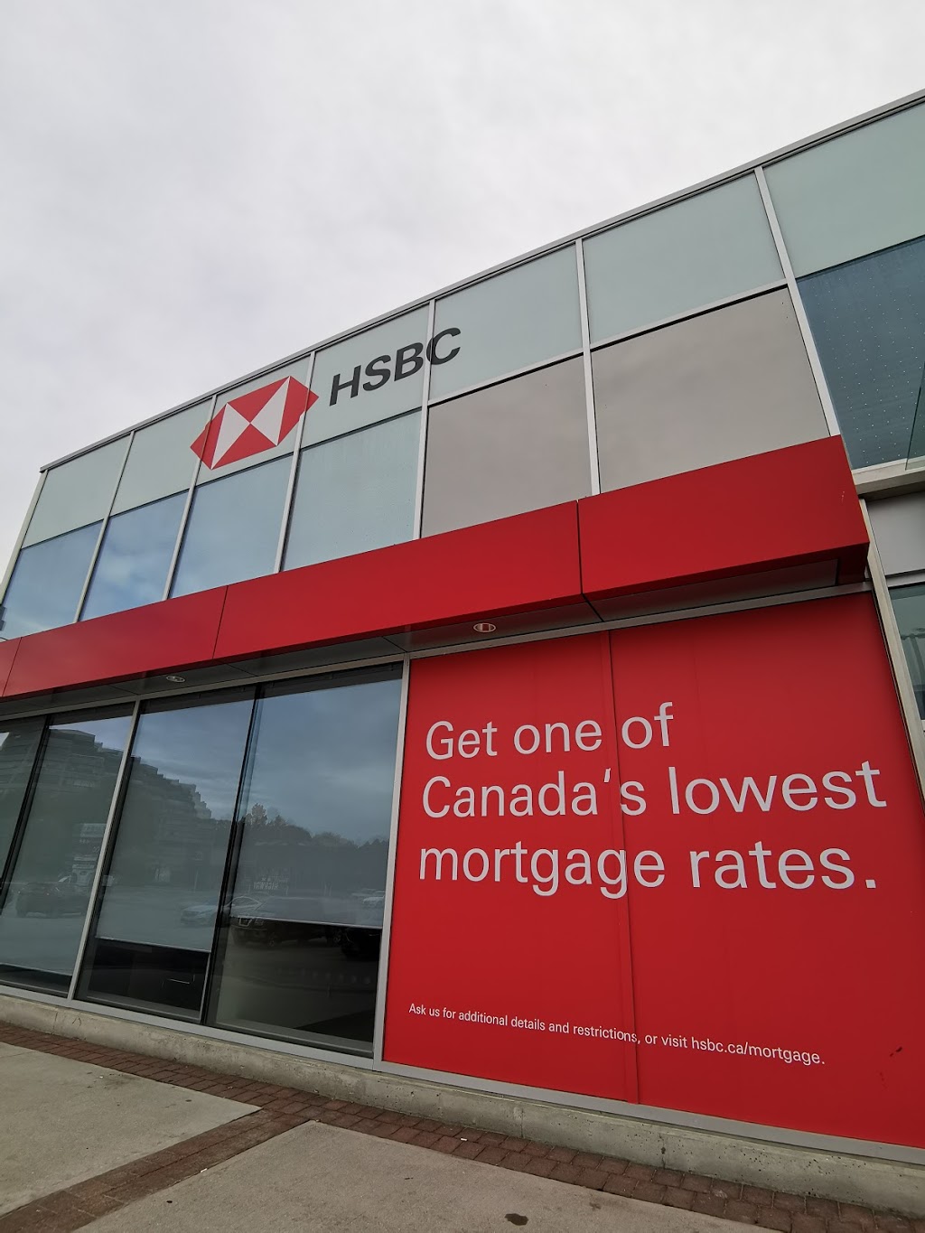 HSBC Bank, Don Mills Banking Centre | 890 Don Mills Rd. Unit 125, North York, ON M3C 1V6, Canada | Phone: (888) 310-4722