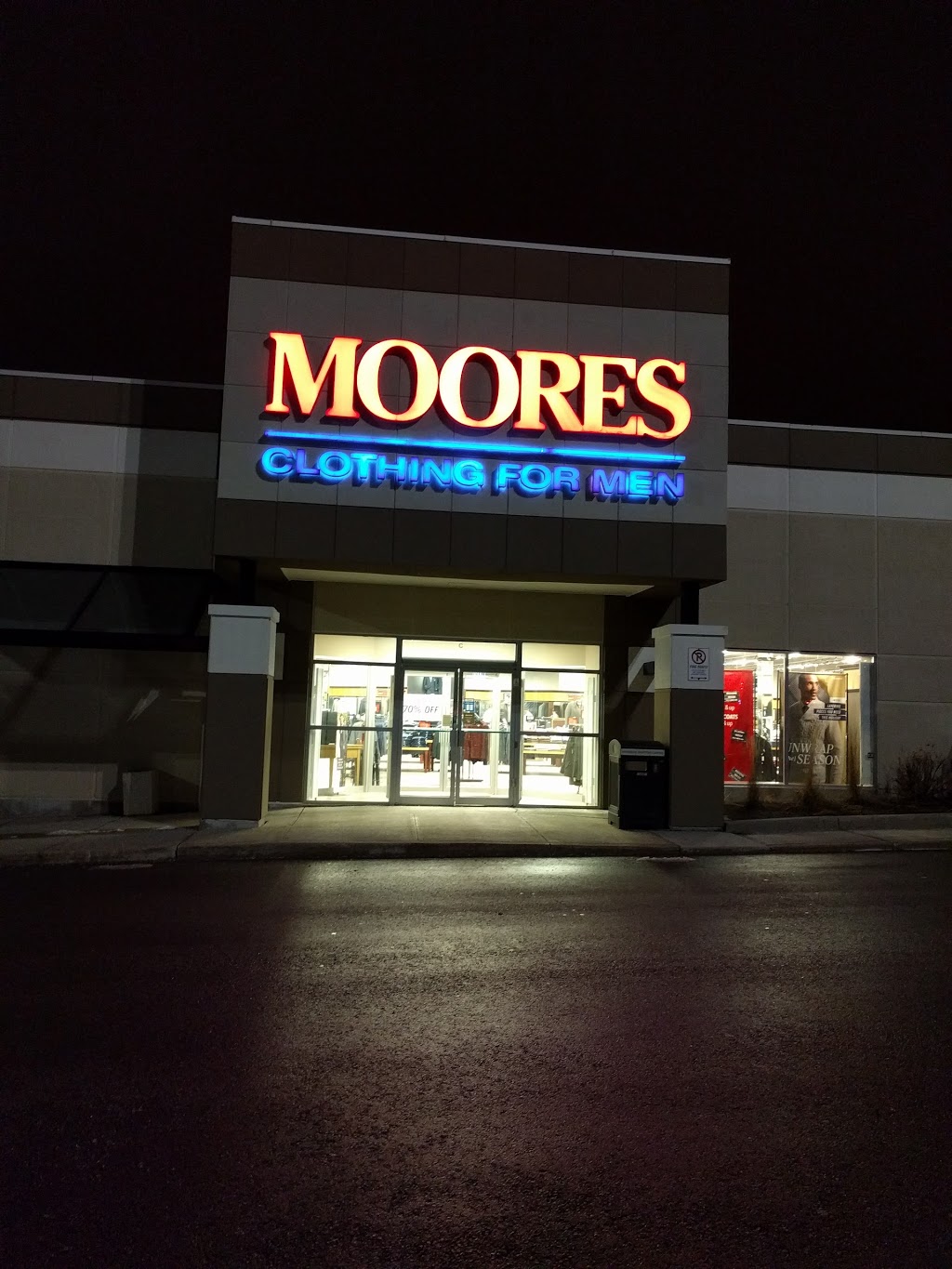 Moores Clothing for Men | 3155 Hwy 7 Suite #5, Markham, ON L3R 0T9, Canada | Phone: (905) 470-2515