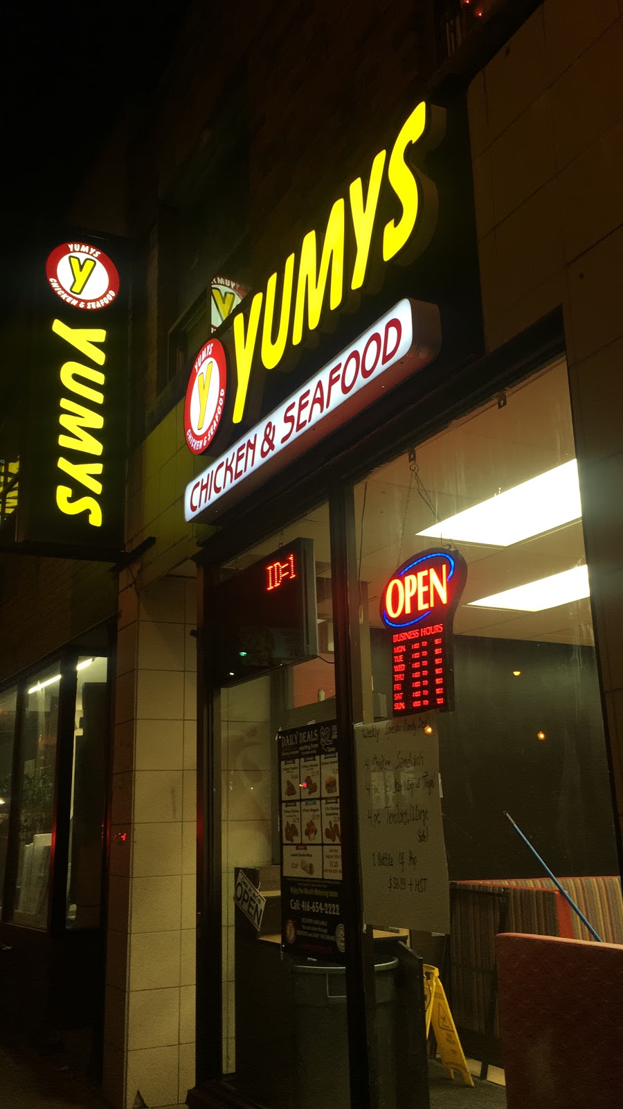 Yumys Chicken and Seafood | 2603A Eglinton Ave W, York, ON M6M 1T3, Canada | Phone: (416) 654-2222