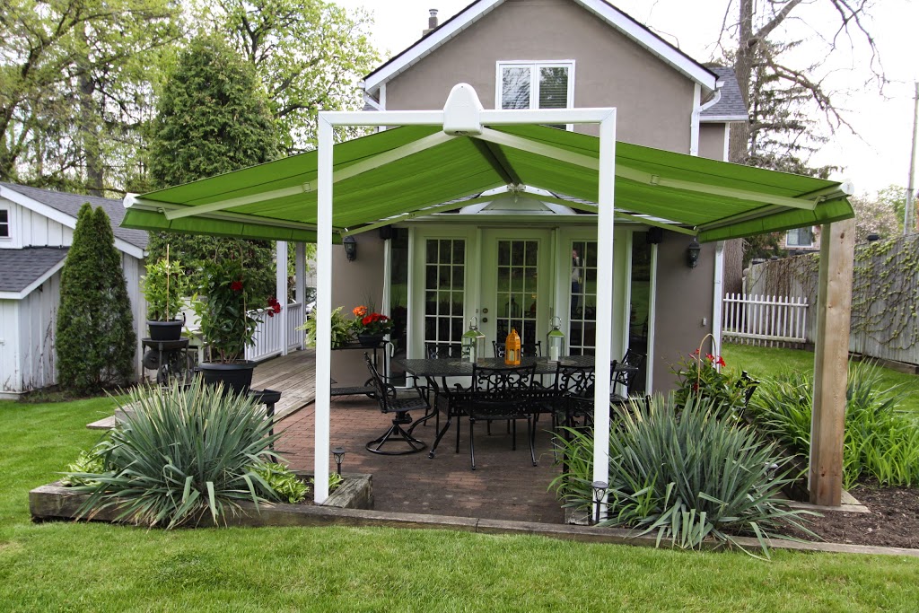 Gallaghers Awnings | 790 Redwood Square, Oakville, ON L6L 6N3, Canada | Phone: (905) 847-1102