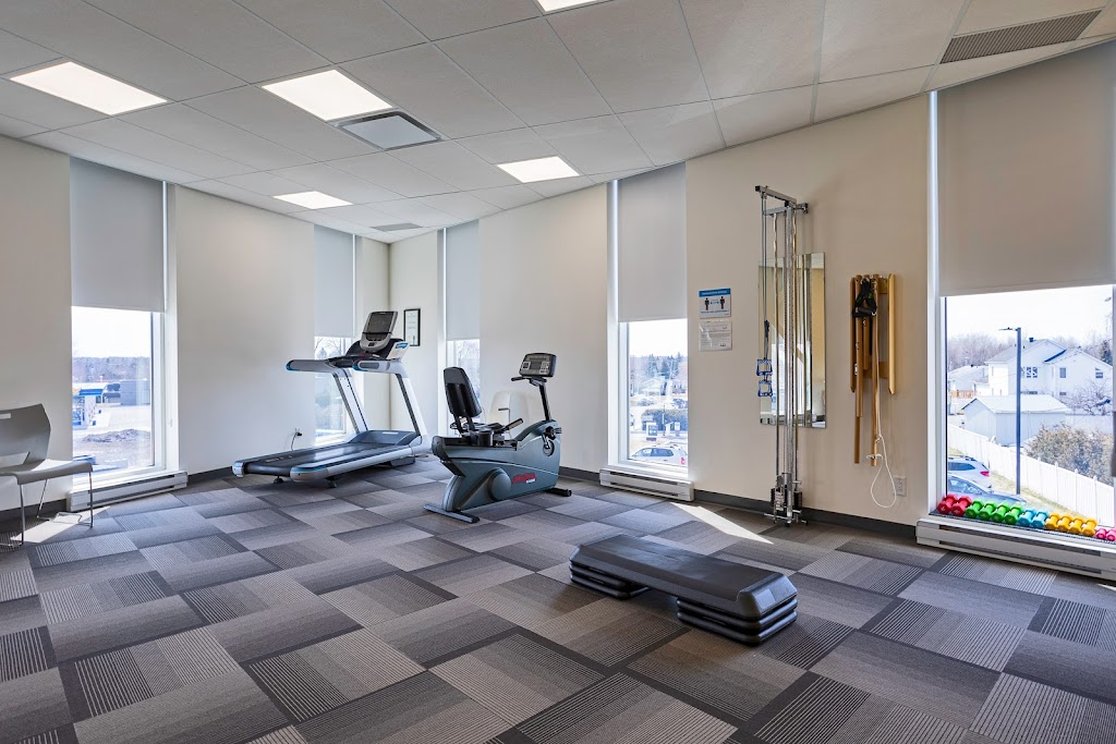 PhysioExtra Vaudreuil | 2921 Bd de la Gare, Vaudreuil-Dorion, QC J7V 9R2, Canada | Phone: (450) 510-9473