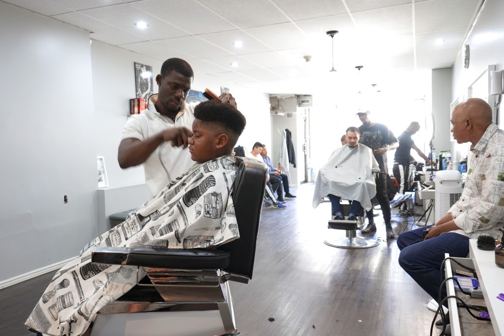 Supreme Cut Barbershop | 432 Dundas St E, Toronto, ON M5A 2A8, Canada | Phone: (416) 929-0082